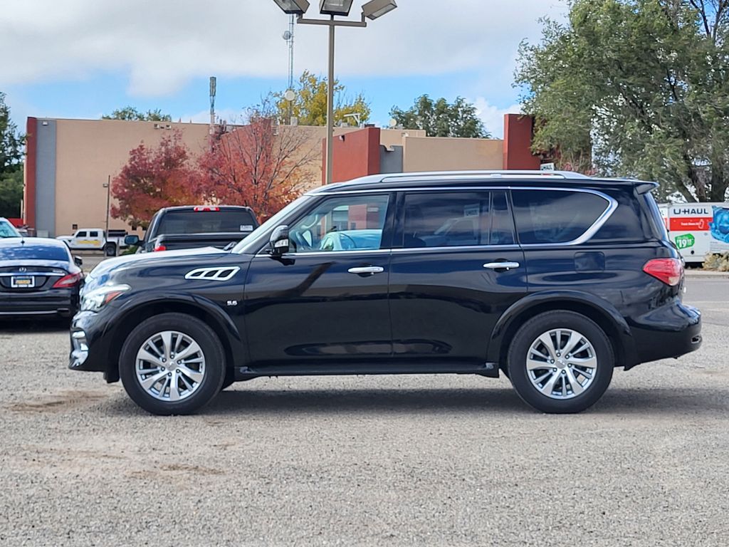 2017 Infiniti QX80 Base photo 4