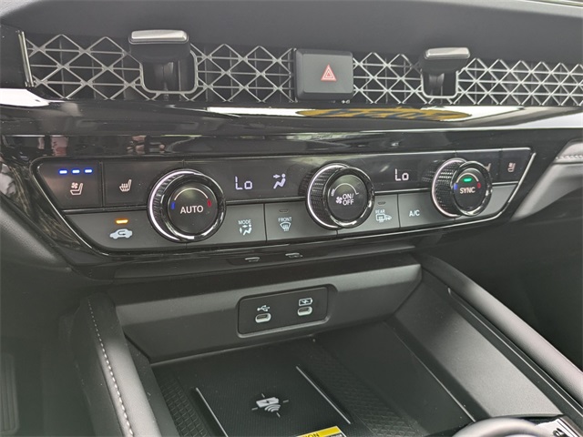 2024 Honda Accord Hybrid Touring photo 21