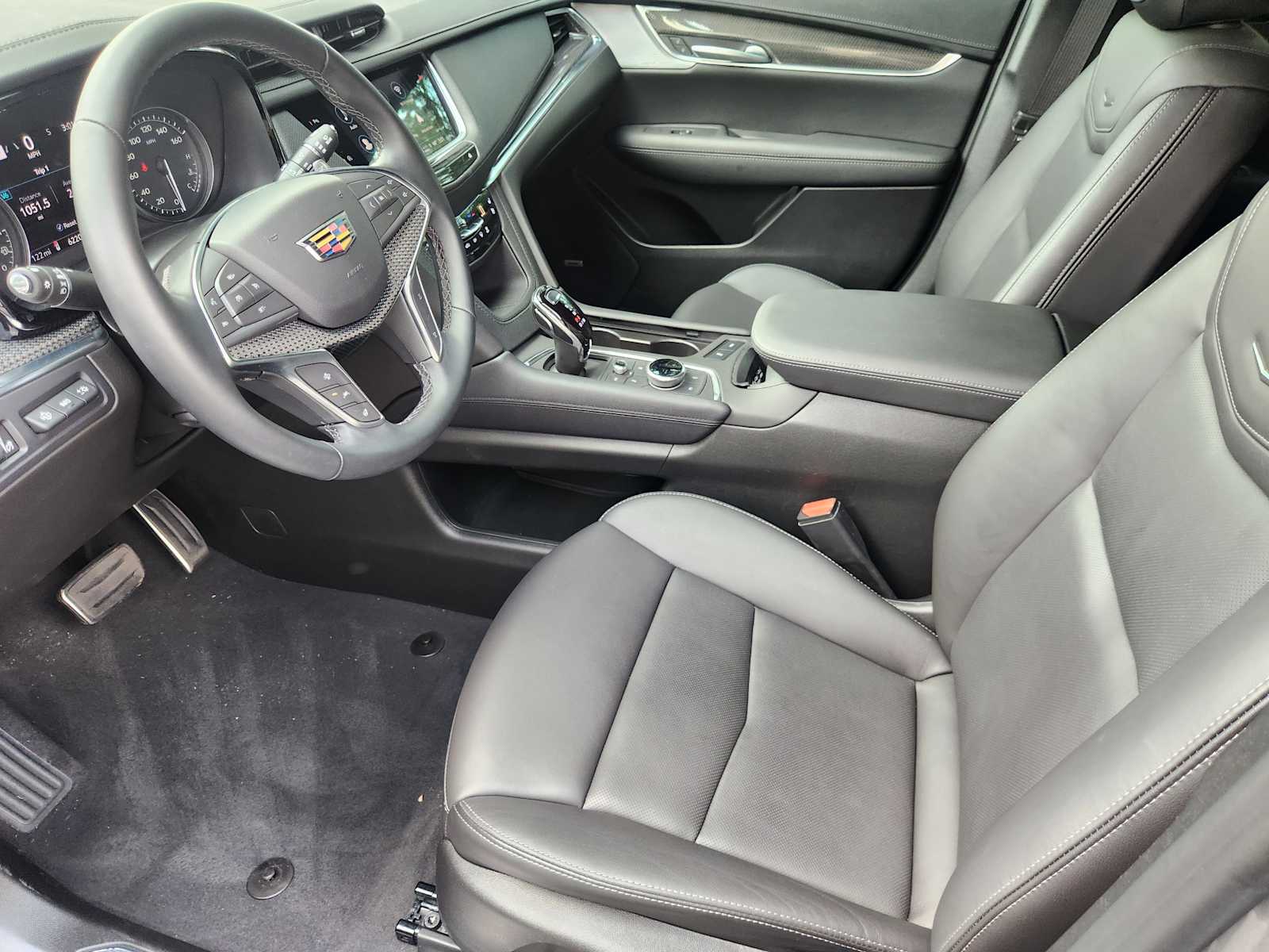 2025 Cadillac XT5 Sport photo 4