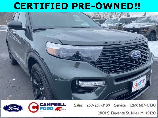 2023 Ford Explorer ST-LINE's photo