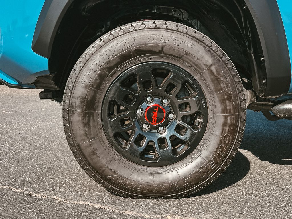 2018 Toyota Tacoma V6 photo 4