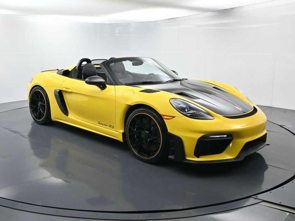 2024 Porsche Boxster Spyder photo 14