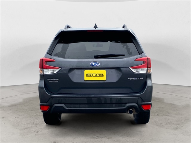 2024 Subaru Forester Limited Base photo 4