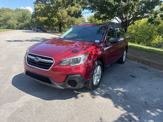 2019 Subaru Outback 2.5i photo 2