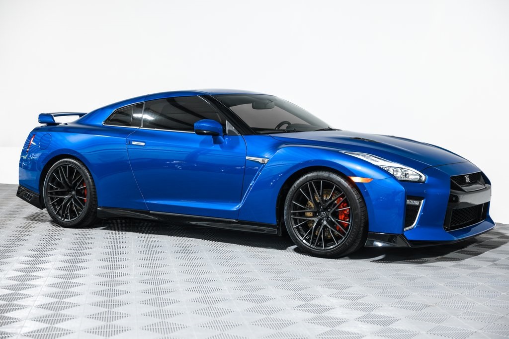 2021 Nissan GT-R Premium photo 4