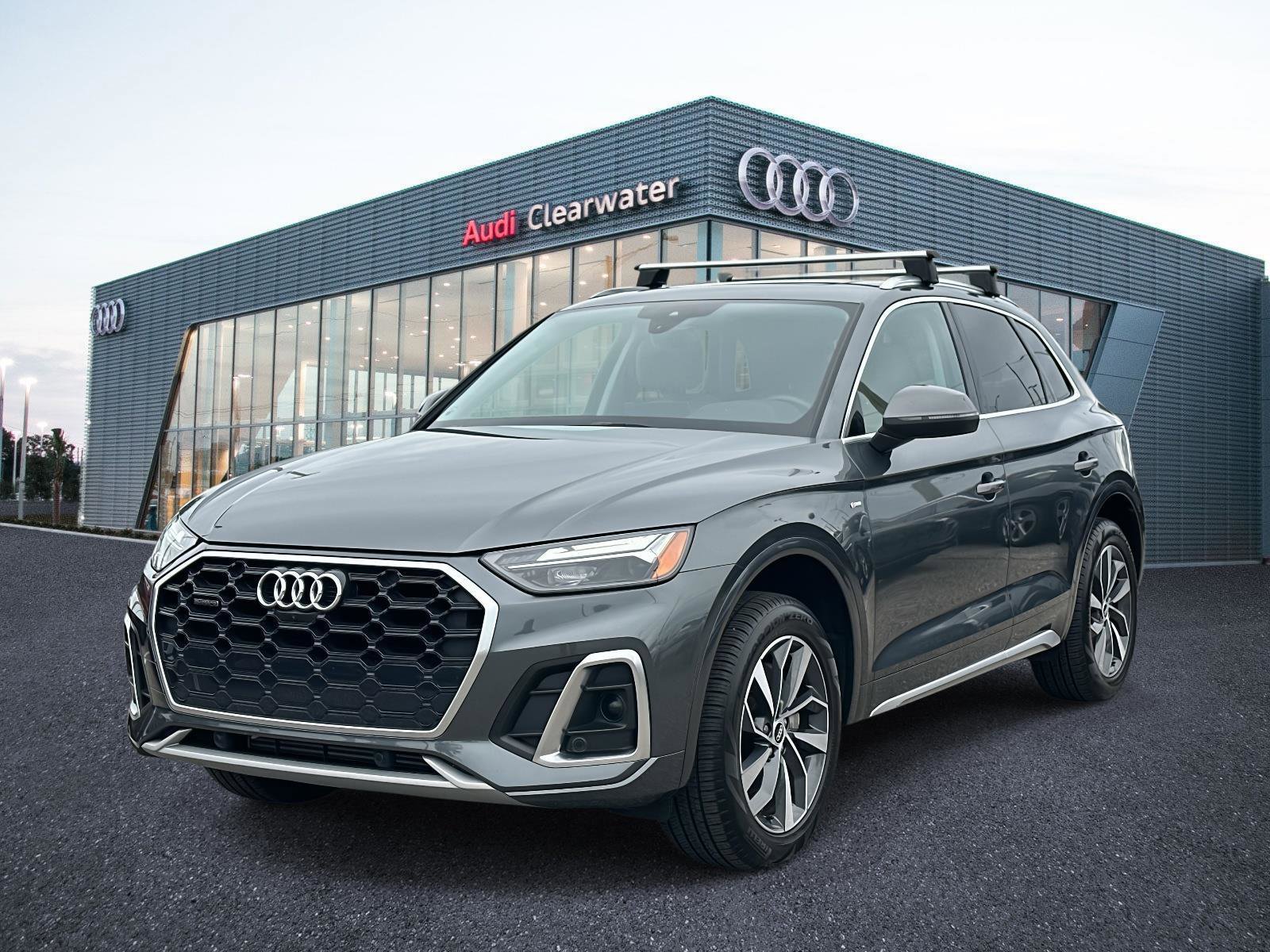 2022 Audi Q5 Premium Plus's photo
