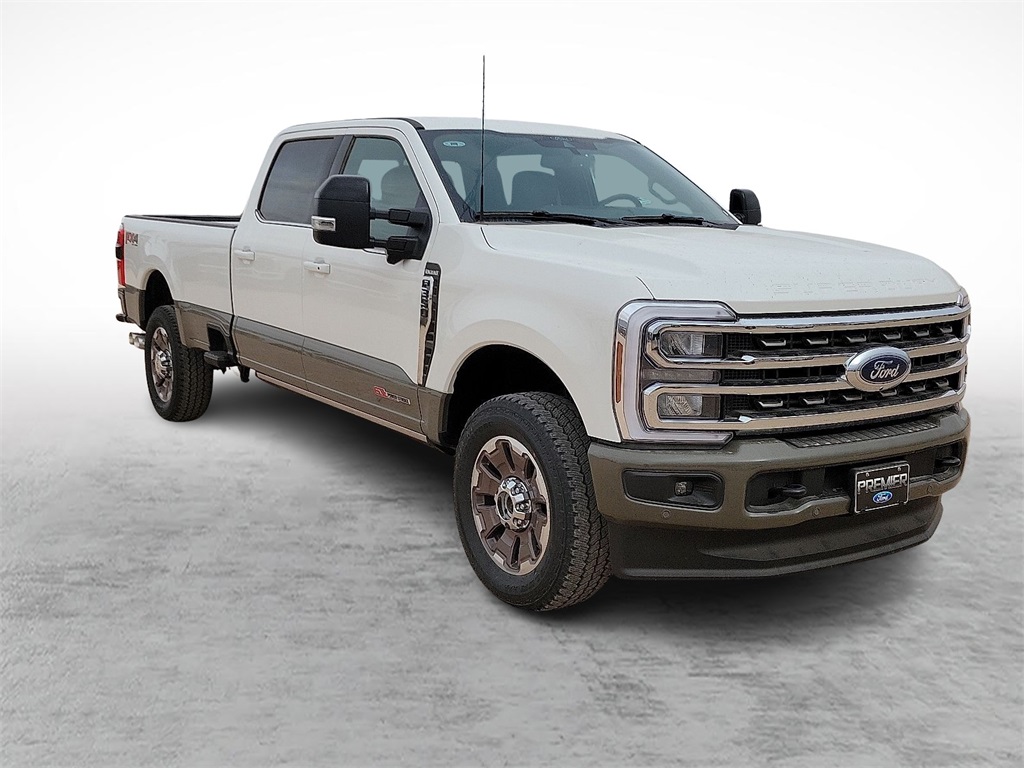 2026 Ford F-350 Super Duty King Ranch's photo