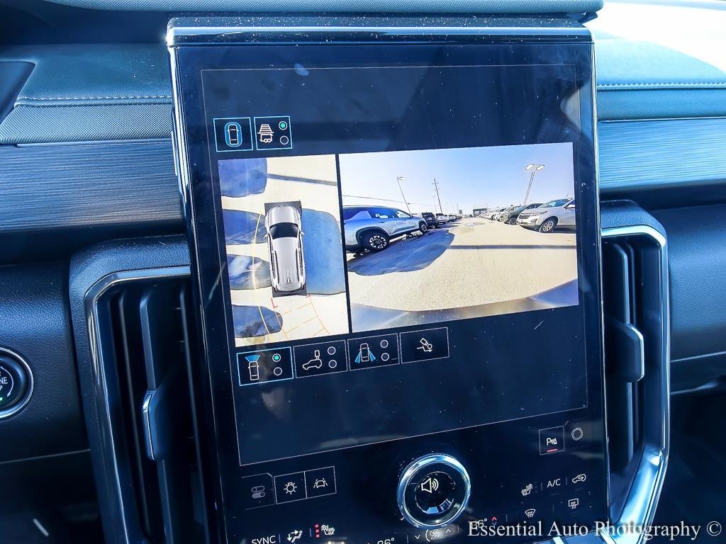 2024 GMC ACADIA - Image 21