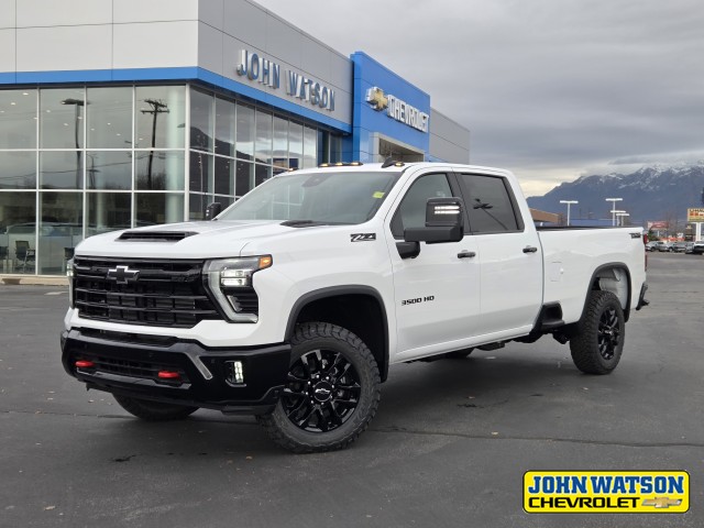 2026 Chevrolet Silverado 3500HD LT's photo