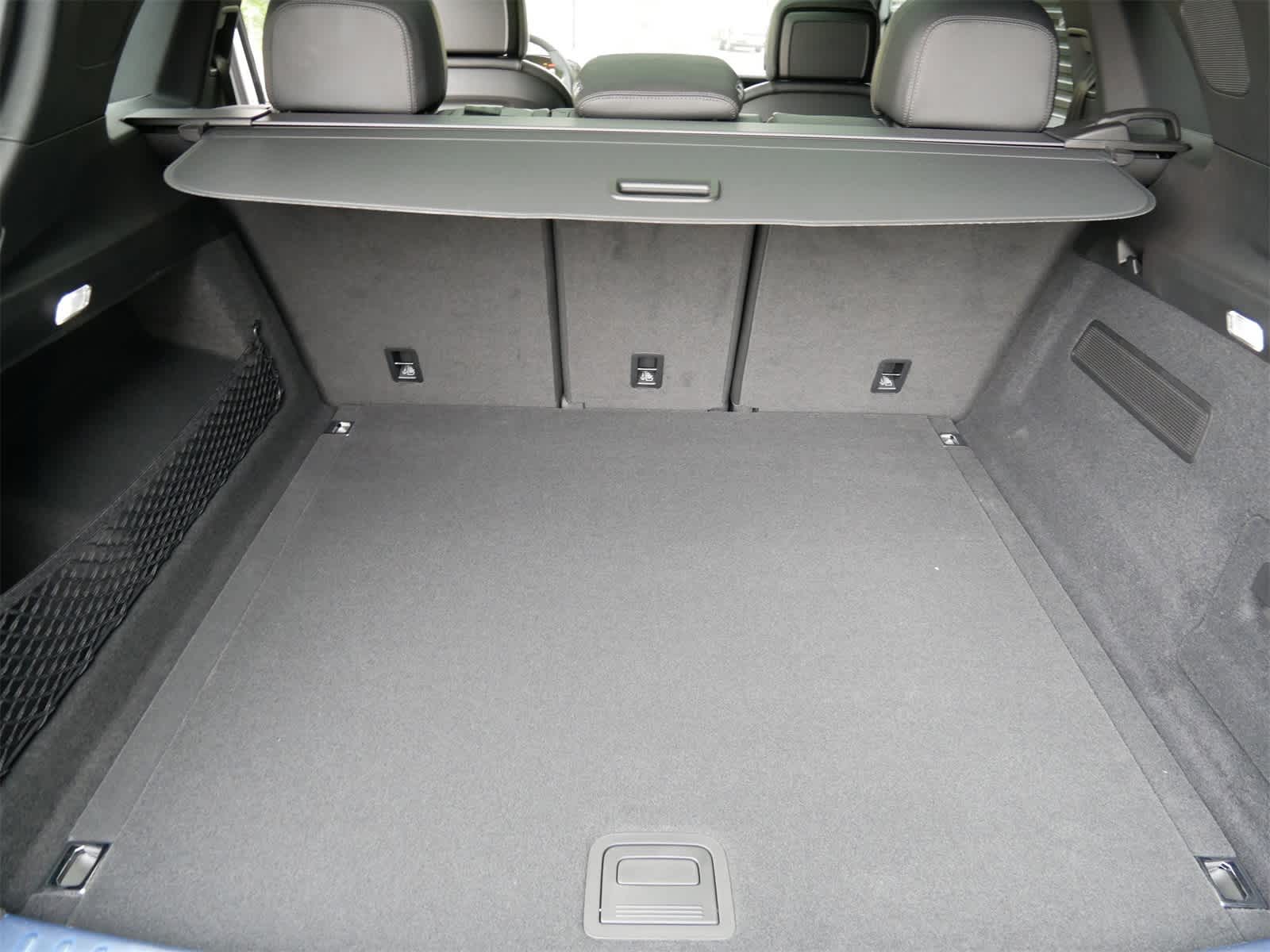 2026 Porsche Cayenne photo 6