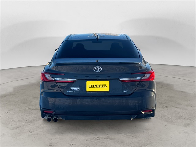2025 Toyota Camry SE photo 4