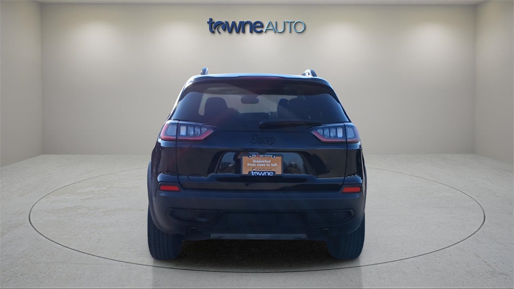 2022 Jeep Cherokee Latitude photo 3