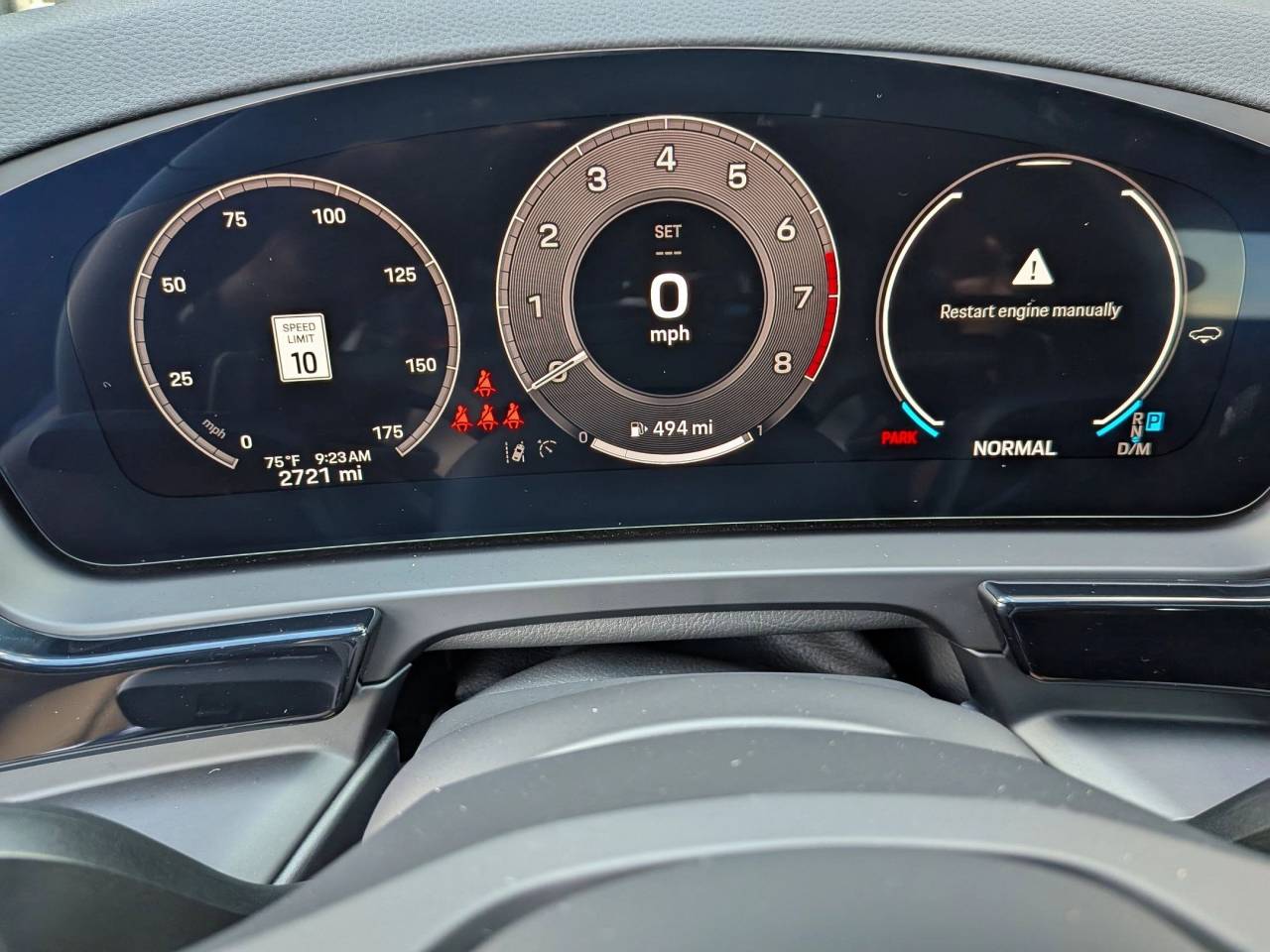 2025 Porsche Cayenne Coupe Base photo 16