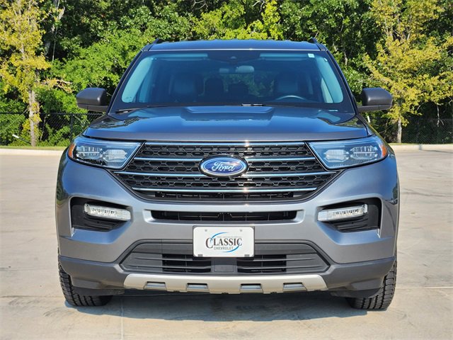 2024 Ford Explorer XLT photo 2