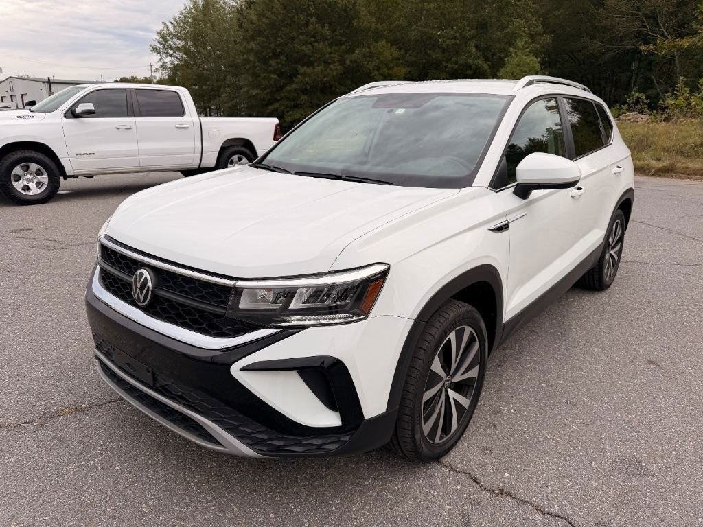 2022 Volkswagen Taos SE