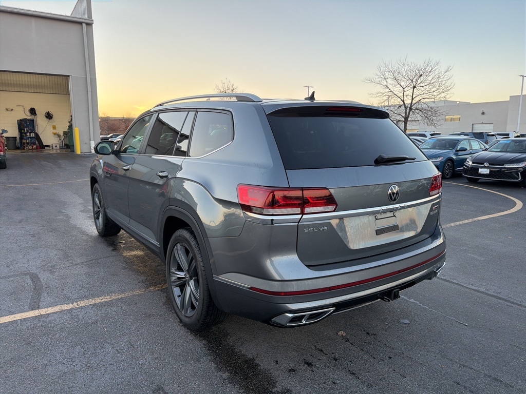 2022 Volkswagen Atlas V6 SEL R-Line photo 4