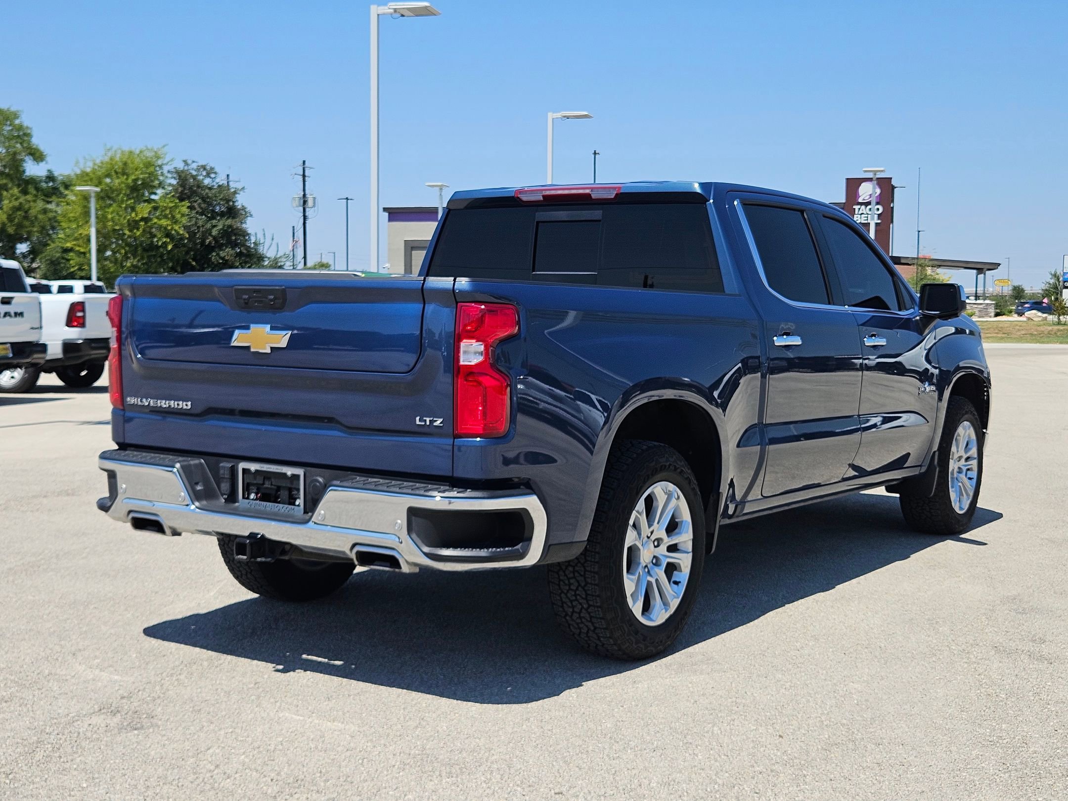 2024 Chevrolet Silverado 1500 LTZ photo 3