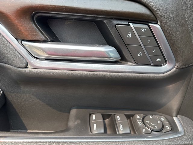 2025 Gmc Sierra 2500 HD Denali photo 11