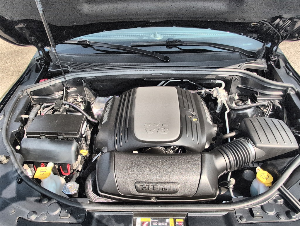 2024 Dodge Durango R/T photo 25