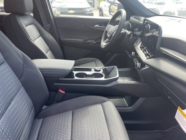 2026 Chevrolet Equinox LT photo 17