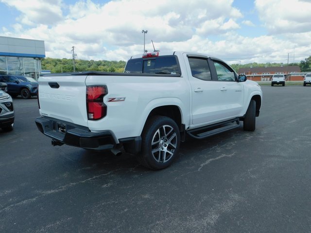 2023 Chevrolet Colorado Z71 photo 8