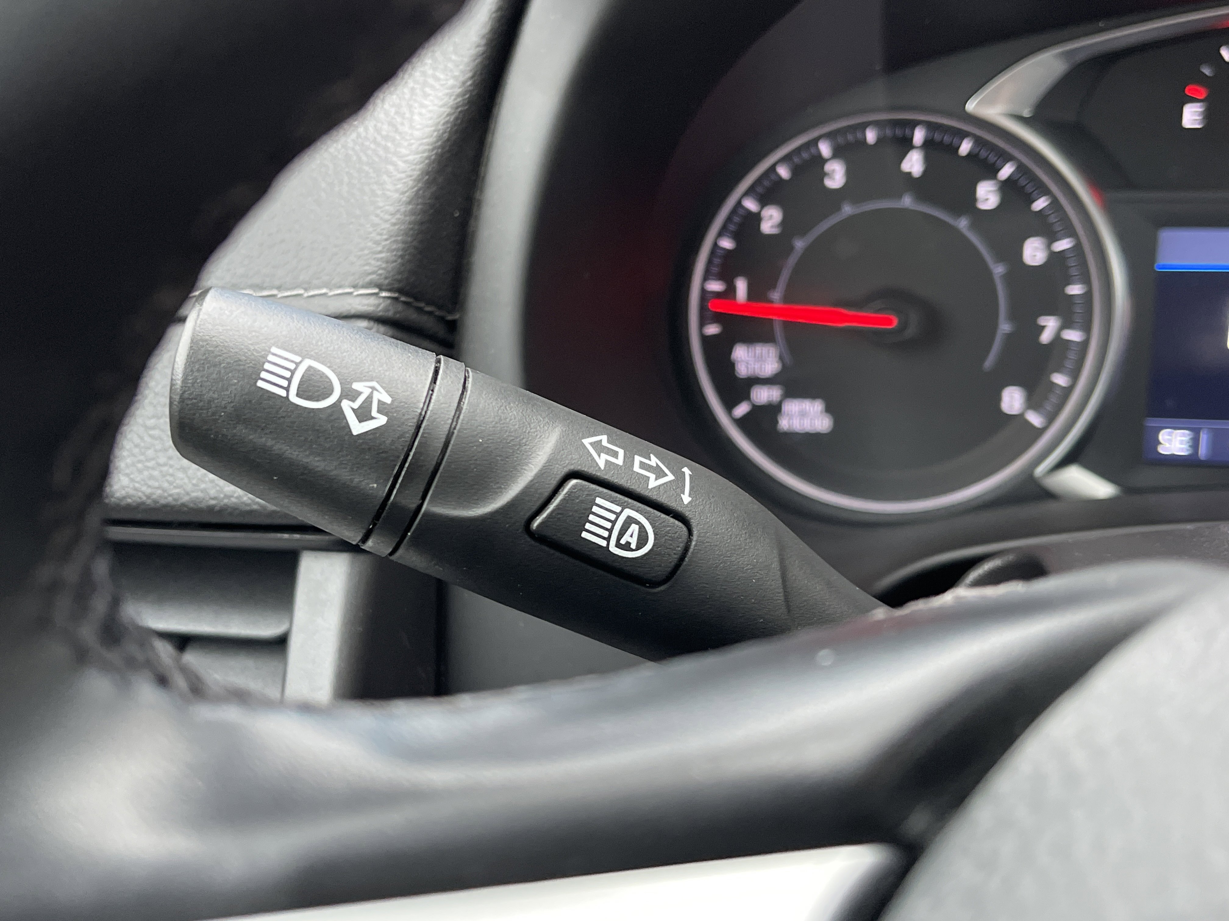 2024 Gmc Terrain SLT photo 4