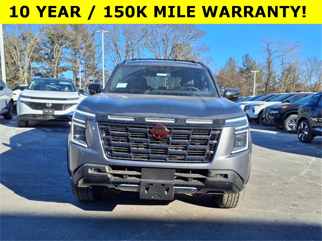 2025 Nissan Armada photo 2