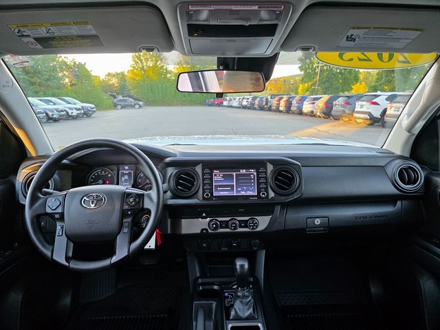 2023 Toyota Tacoma SR photo 18