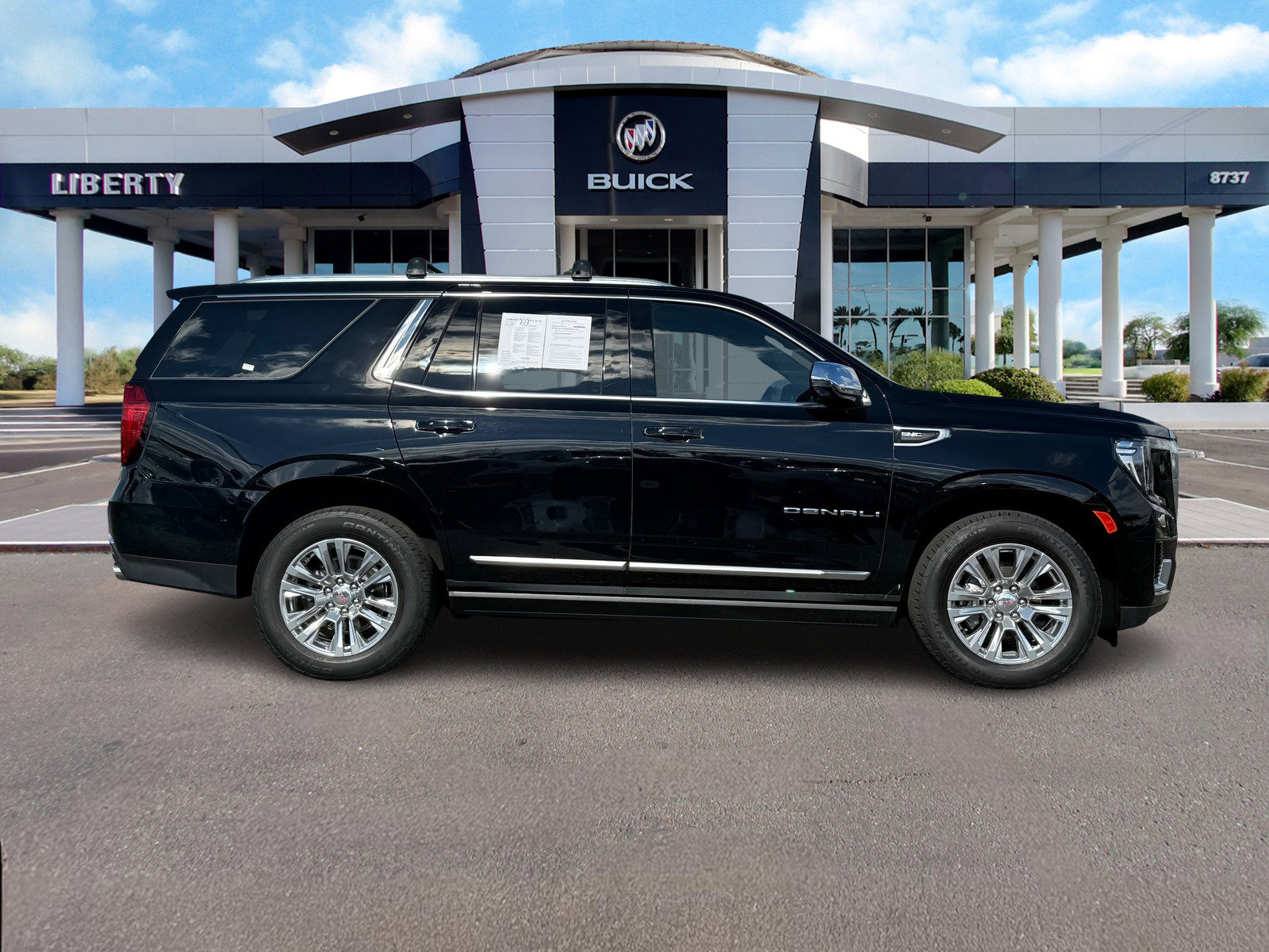 2023 Gmc Yukon Denali photo 2