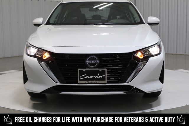 2025 Nissan Sentra SV photo 3