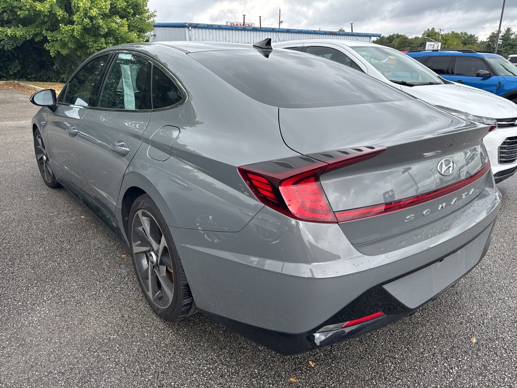 2021 Hyundai Sonata SEL Plus photo 4