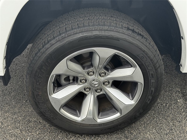 2022 Ram 1500 Limited photo 12