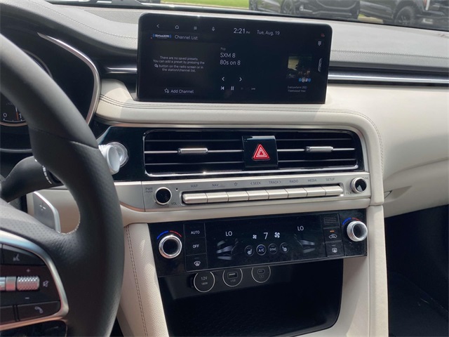 2025 Genesis G70 2.5T photo 25