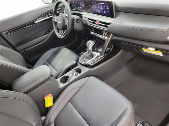 2026 Kia Seltos EX photo 14
