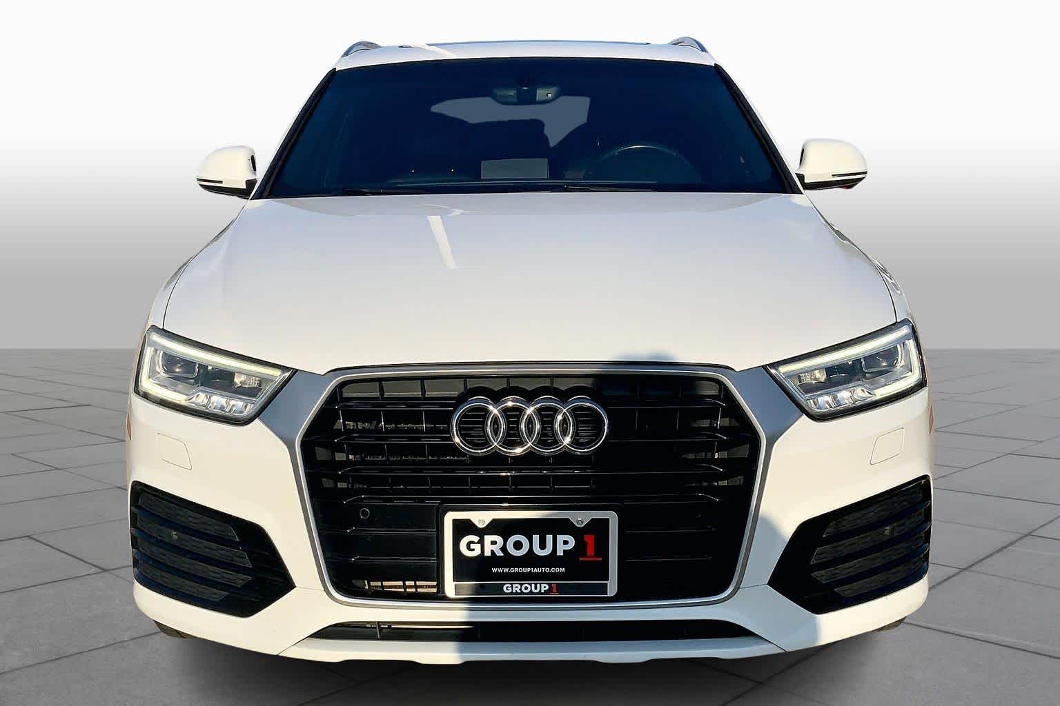 2018 Audi Q3 Premium Plus photo 2