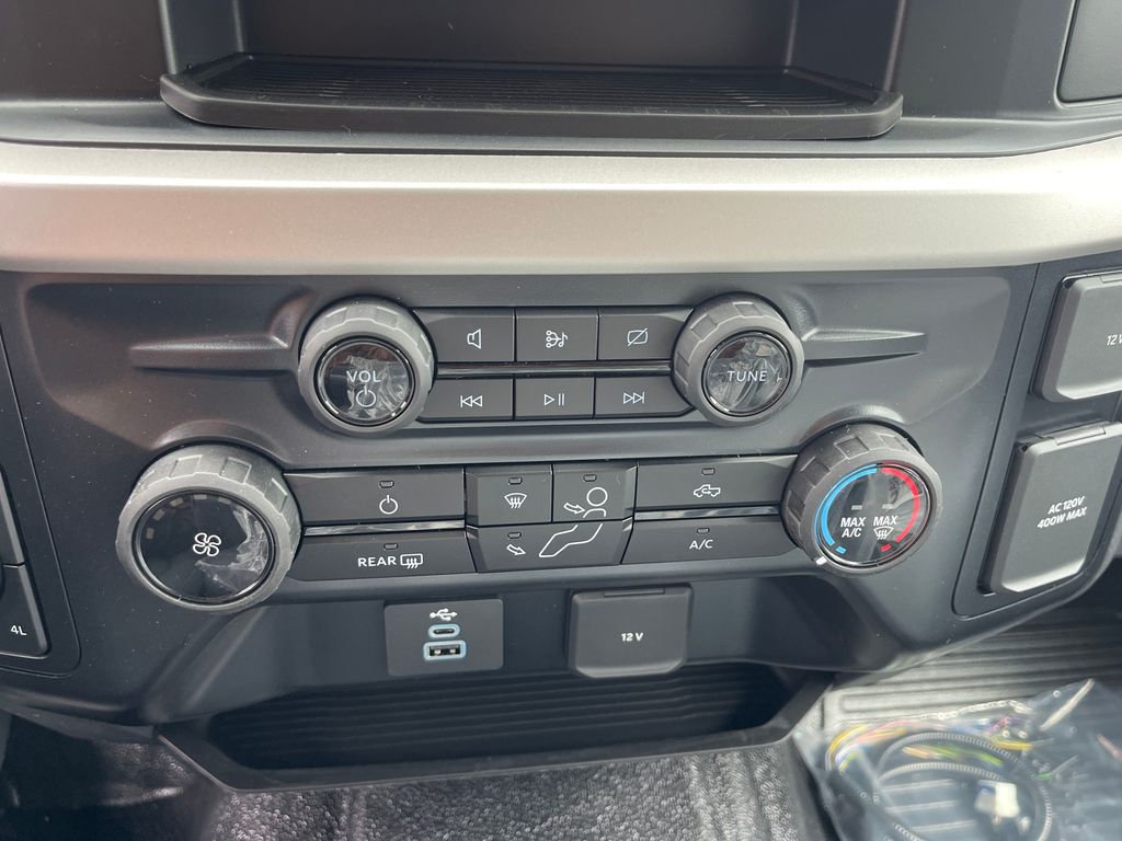 2024 Ford F-450 photo 14