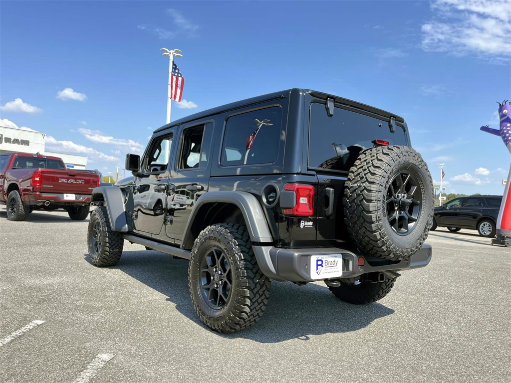 2025 Jeep Wrangler Willys photo 2