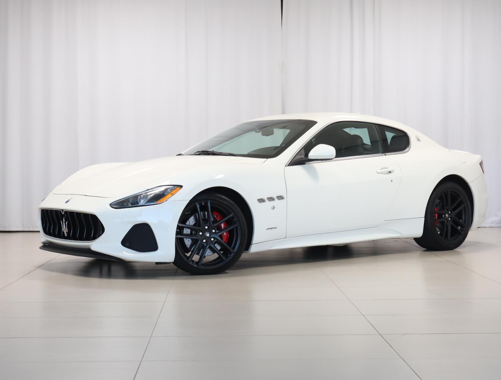 2018 Maserati Granturismo Sport photo 2