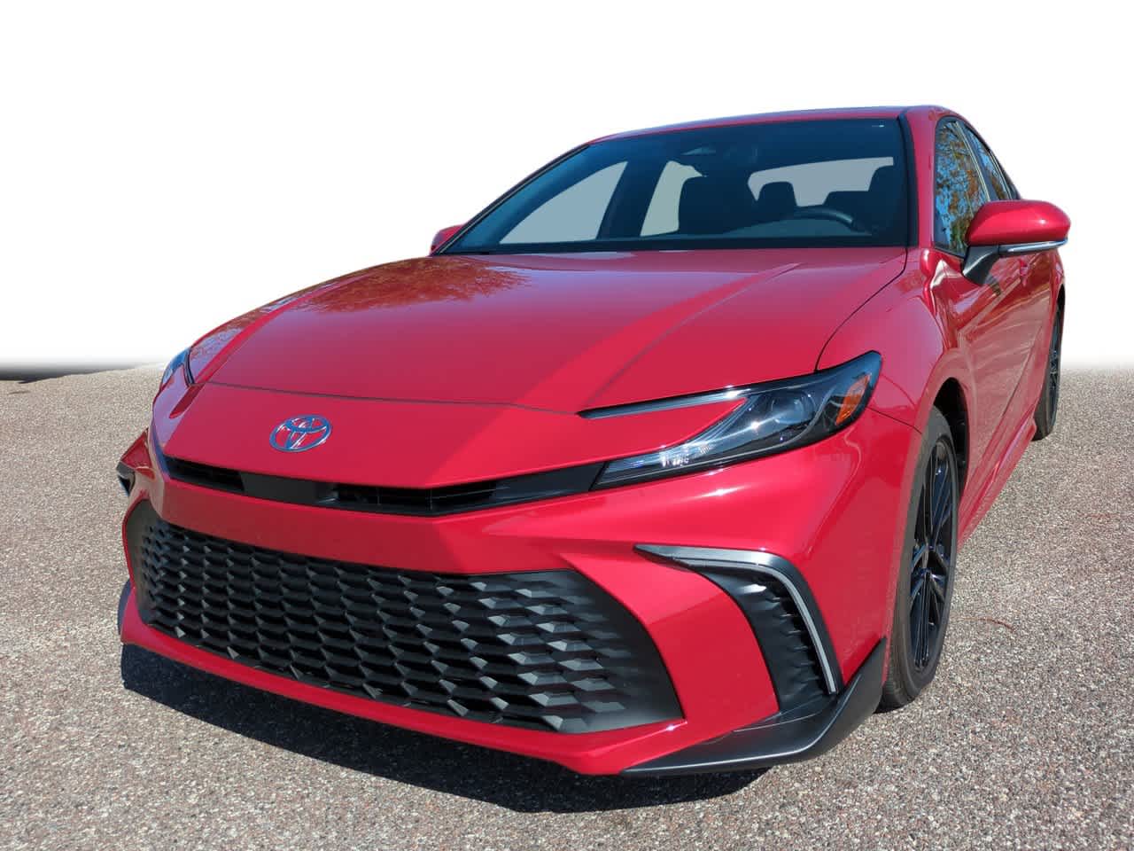 2025 Toyota Camry SE's photo