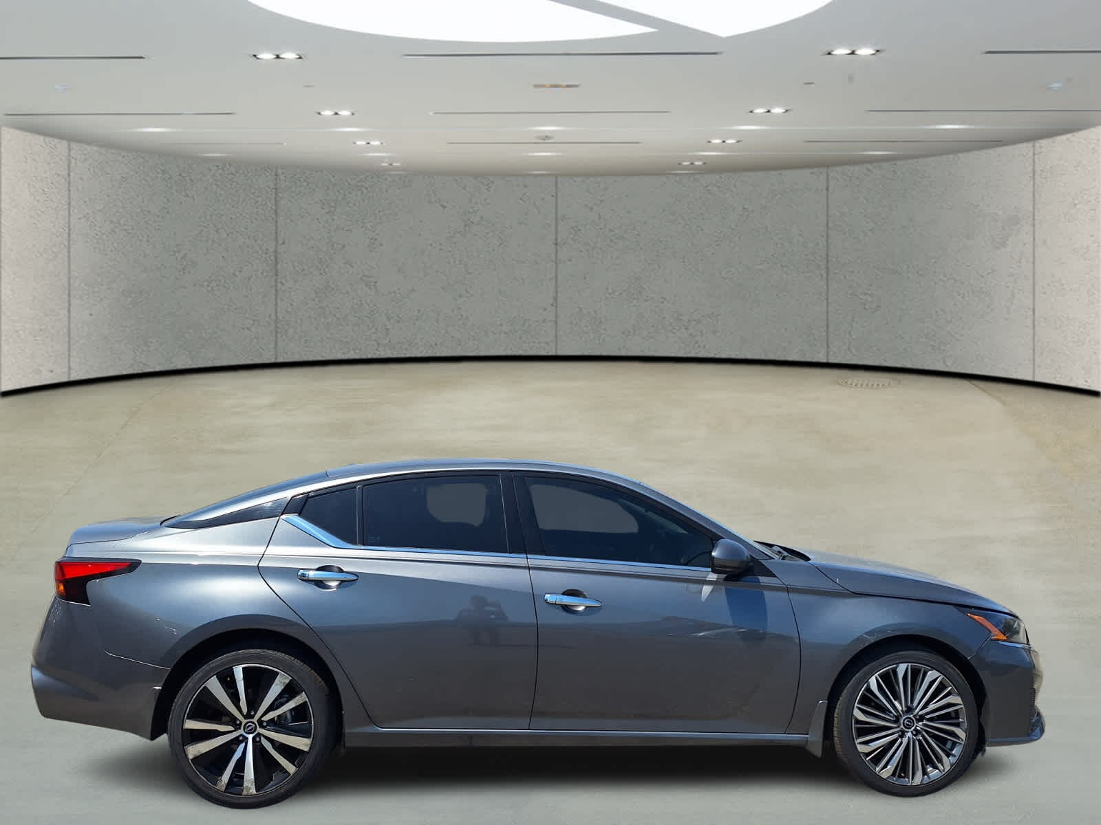 2024 Nissan Altima 2.5 SL photo 6