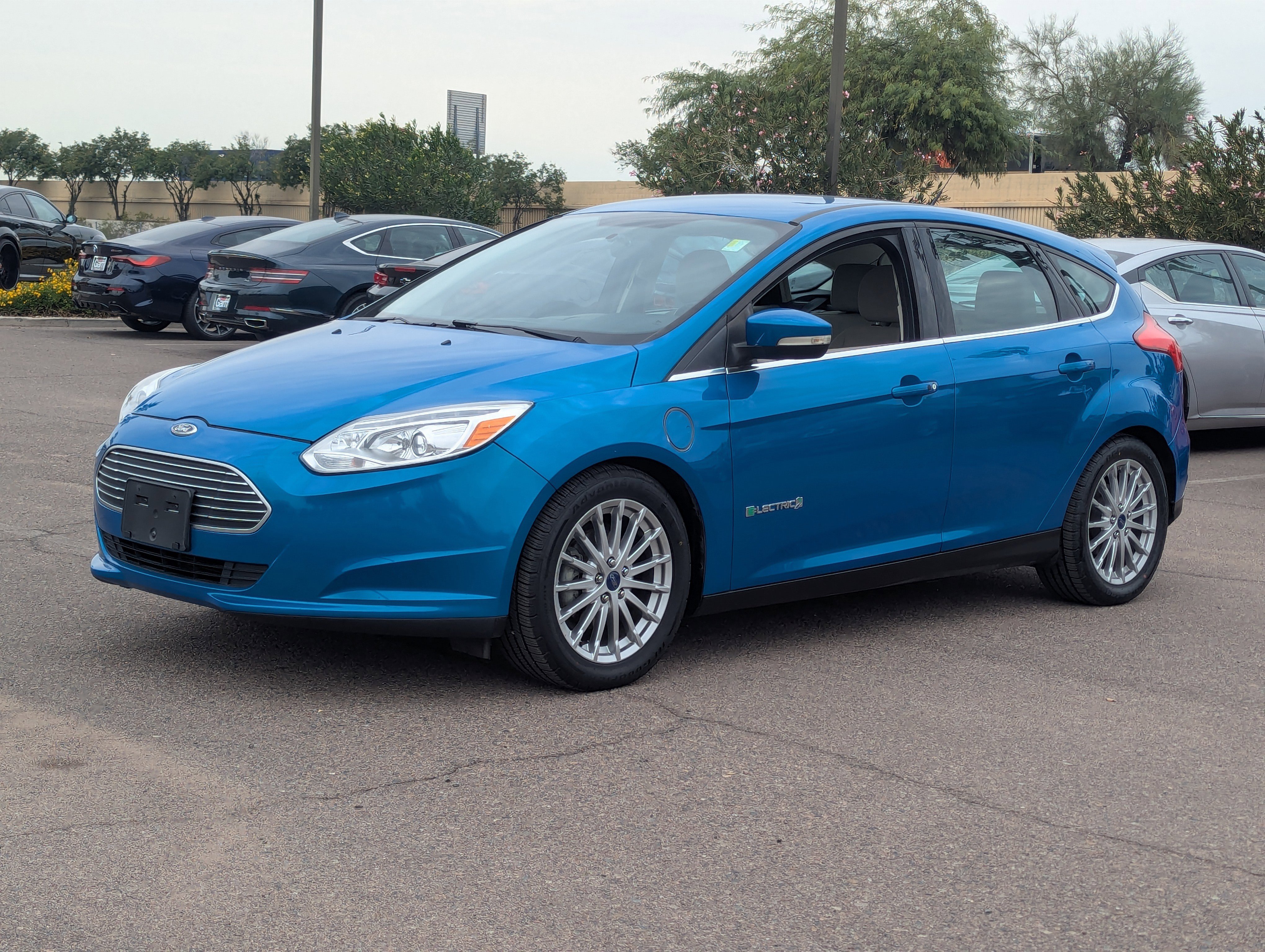Used 2016 Ford Focus Electric with VIN 1FADP3R43GL383984 for sale in Avondale, AZ