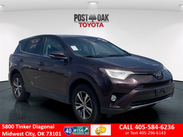 2018 Toyota RAV4 Adventure XLE photo 2