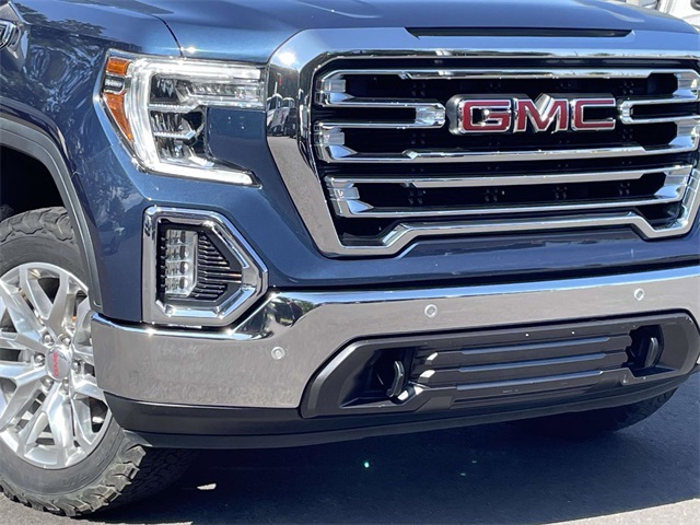 2021 Gmc Sierra 1500 SLT photo 2