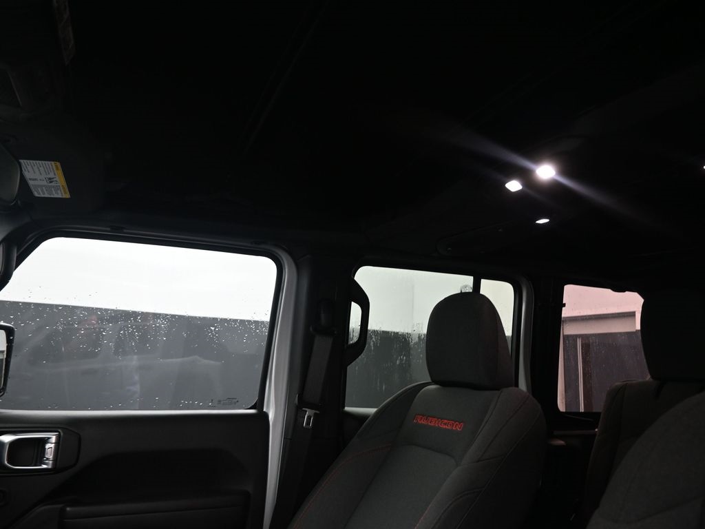 2024 Jeep Wrangler Rubicon photo 14