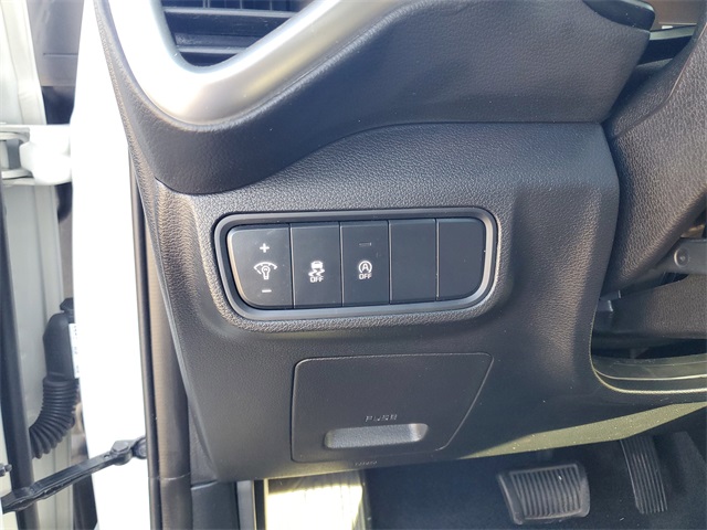 2023 Kia Soul LX photo 13