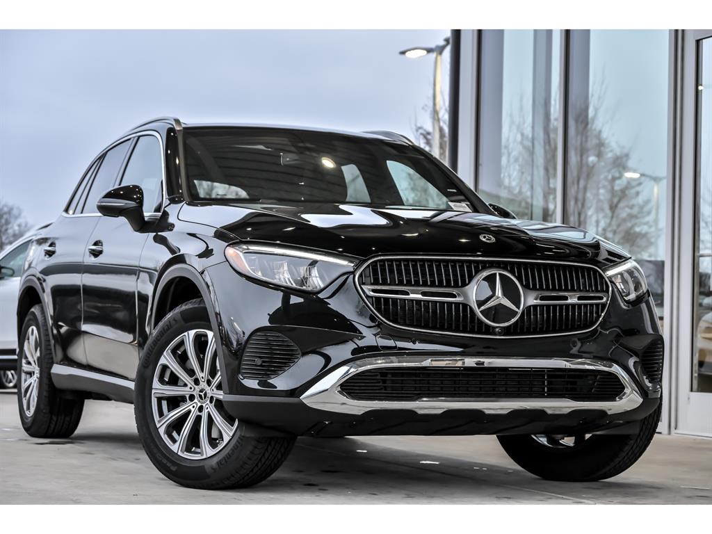 2026 Mercedes-Benz GLC Base's photo