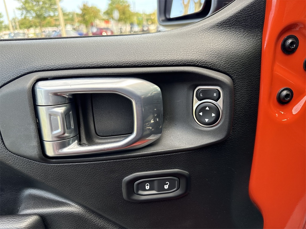 2023 Jeep Wrangler Sport S photo 13