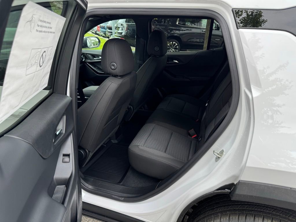 2026 Chevrolet Equinox LT photo 18