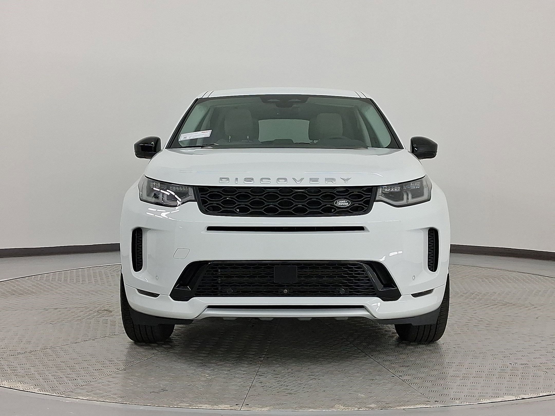 2025 Land Rover Discovery Sport S photo 4