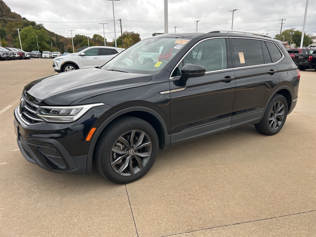 Used 2022 Volkswagen Tiguan SE with VIN 3VV2B7AX7NM106314 for sale in Winona, Minnesota